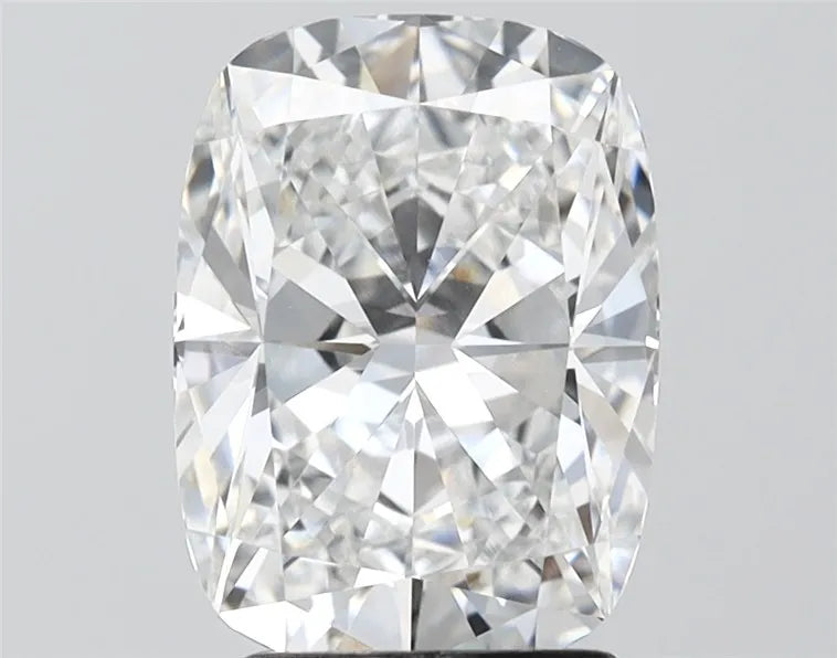 3.07ct Cushion modified Lab Grown Diamond (Colour E, Clarity VVS1, GIA Certified)