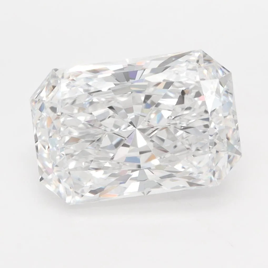 3.07ct Radiant Lab Grown Diamond (Colour D, Clarity IF, IGI Certified)