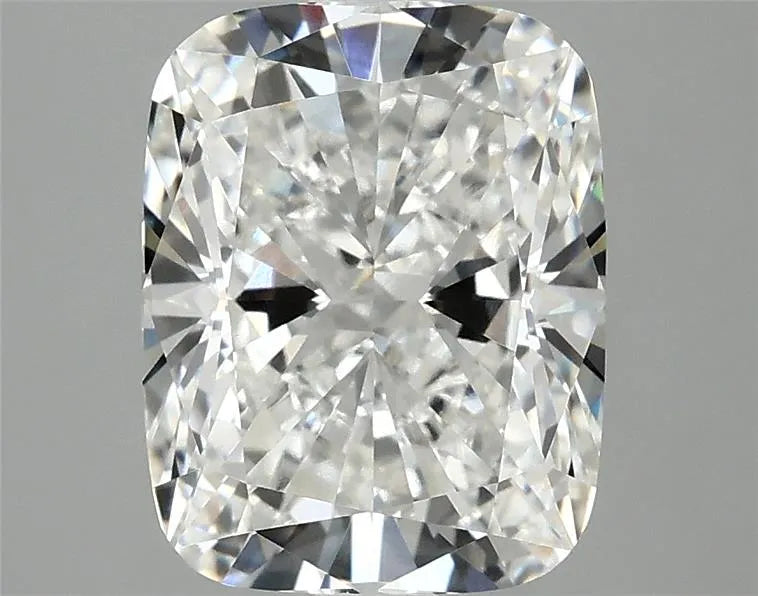 3.08ct Cushion modified Lab Grown Diamond (Colour F, Clarity VVS2, IGI Certified)