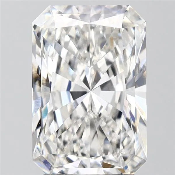 3.08ct Radiant Lab Grown Diamond (Colour E, Clarity VVS2, IGI Certified)