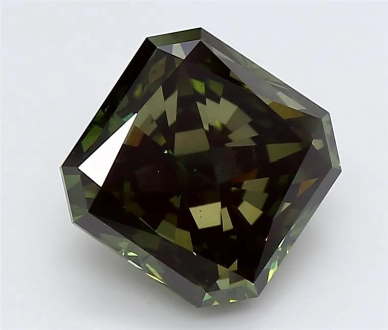 3.08ct Square radiant Lab Grown Diamond (Colour Fancy Deep Green, Clarity VS1, IGI Certified)