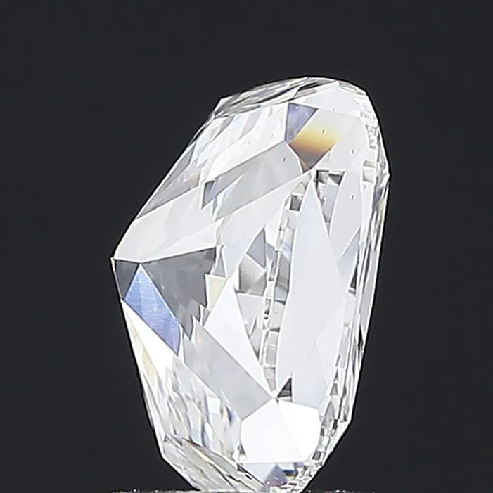 3.09ct Cushion modified Lab Grown Diamond (Colour E, Clarity VVS2, IGI Certified)