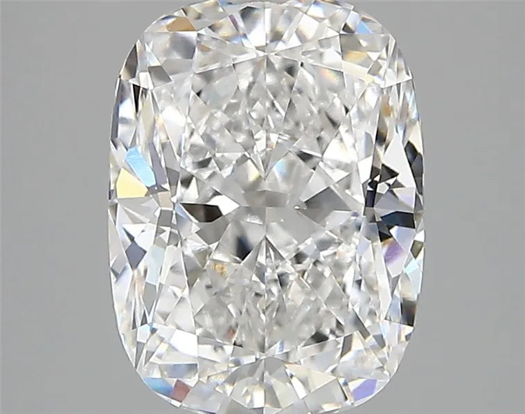 3.09ct Cushion modified Lab Grown Diamond (Colour E, Clarity VVS2, IGI Certified)