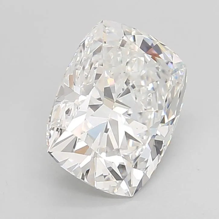 3.09ct Cushion modified Lab Grown Diamond (Colour E, Clarity VVS2, IGI Certified)