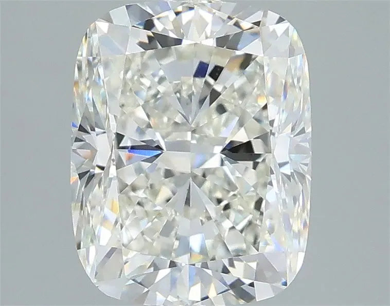 3.09ct Cushion modified Lab Grown Diamond (Colour H, Clarity VVS2, IGI Certified)