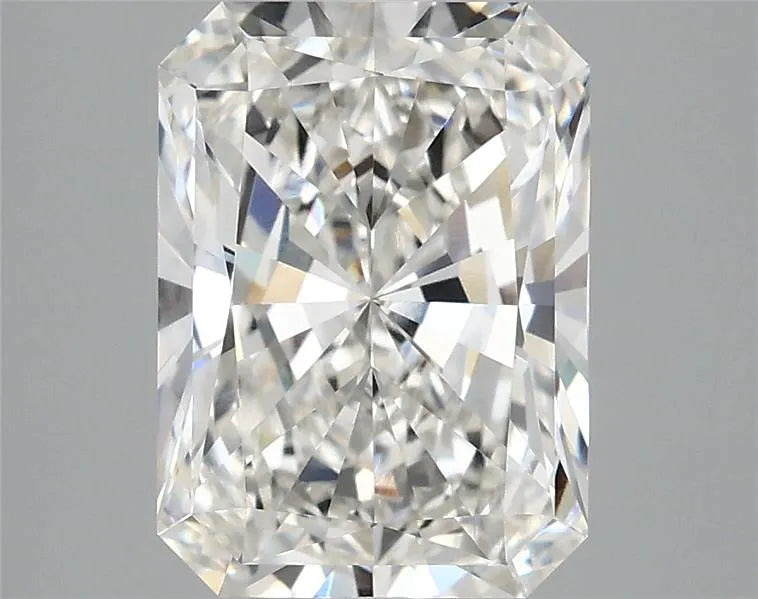 3.09ct Radiant Lab Grown Diamond (Colour F, Clarity VVS1, IGI Certified)