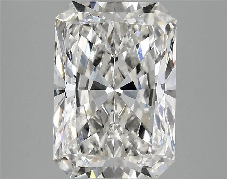 3.09ct Radiant Lab Grown Diamond (Colour G, Clarity VS1, IGI Certified)