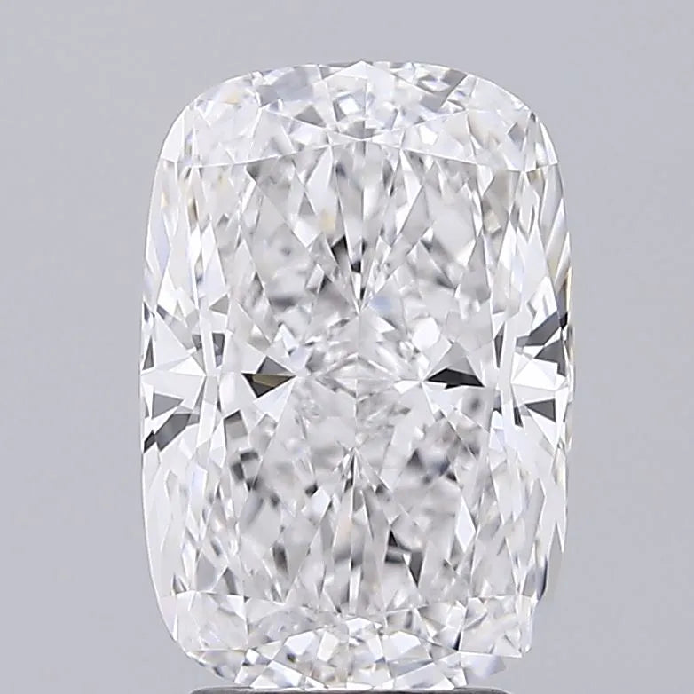 3.10ct Cushion modified Lab Grown Diamond (Colour E, Clarity IF, IGI Certified)