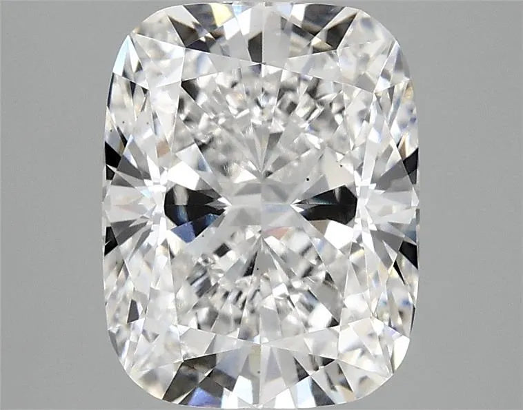 3.10ct Cushion modified Lab Grown Diamond (Colour E, Clarity VS2, IGI Certified)