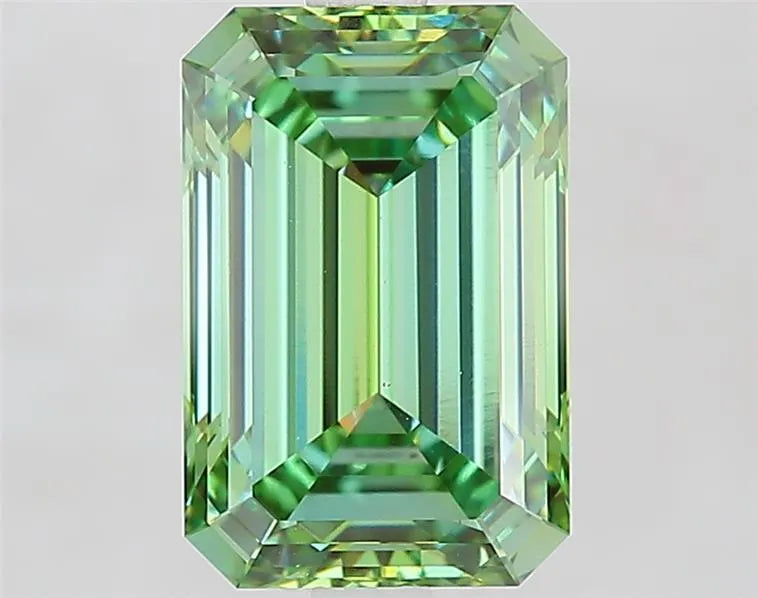 3.10ct Emerald Lab Grown Diamond (Colour Fancy Vivid Green, Clarity VVS2, IGI Certified)