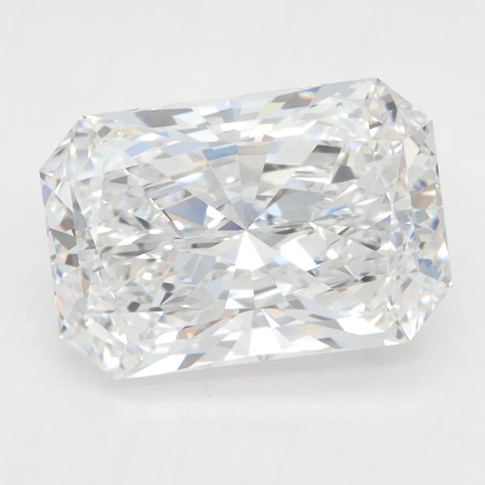 3.10ct Radiant Lab Grown Diamond (Colour D, Clarity VVS1, IGI Certified)