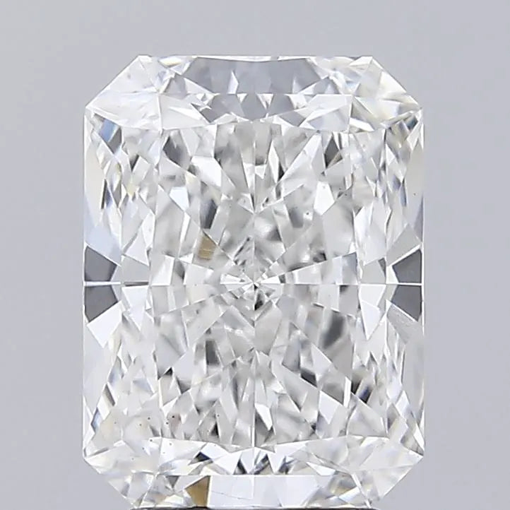 3.10ct Radiant Lab Grown Diamond (Colour E, Clarity VS1, IGI Certified)