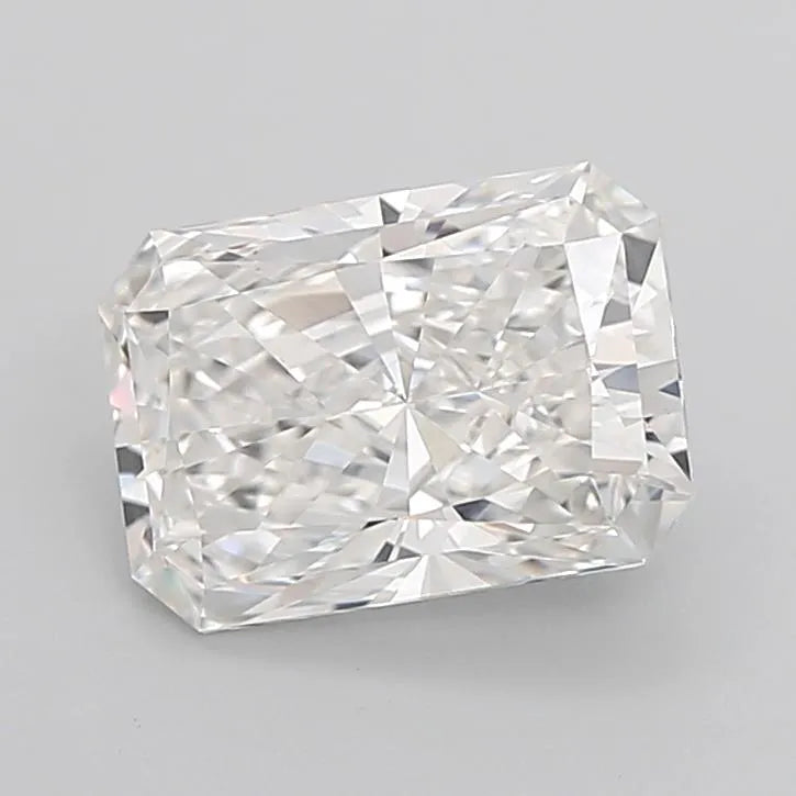 3.10ct Radiant Lab Grown Diamond (Colour E, Clarity VVS2, IGI Certified)