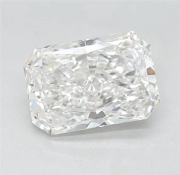 3.14ct Radiant Lab Grown Diamond (Colour F, Clarity VVS2, Cut EX, IGI Certified)