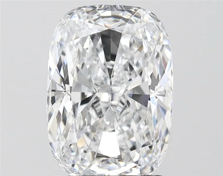 3.16ct Cushion modified Lab Grown Diamond (Colour D, Clarity VVS1, IGI Certified)
