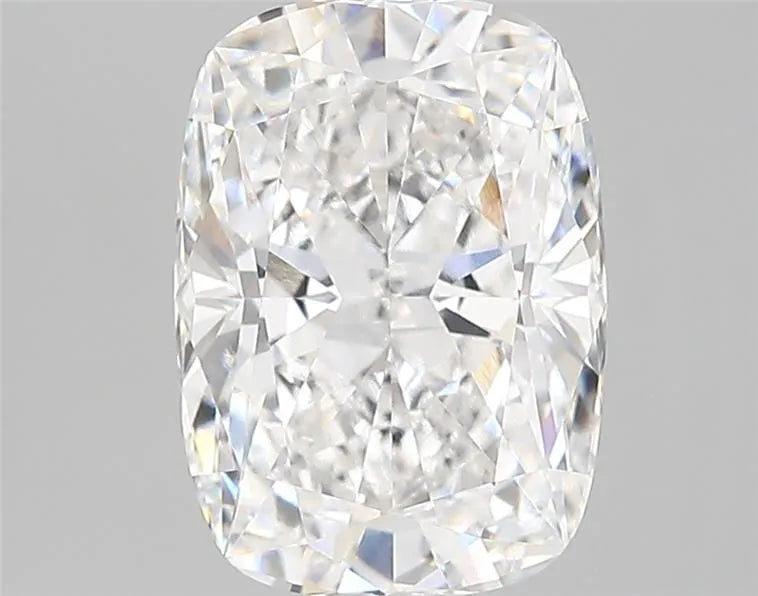 3.19ct Cushion modified Lab Grown Diamond (Colour E, Clarity VVS1, IGI Certified)