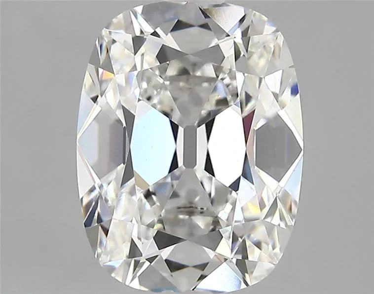 3.19ct Cushion modified Lab Grown Diamond (Colour E, Clarity VVS2, IGI Certified)