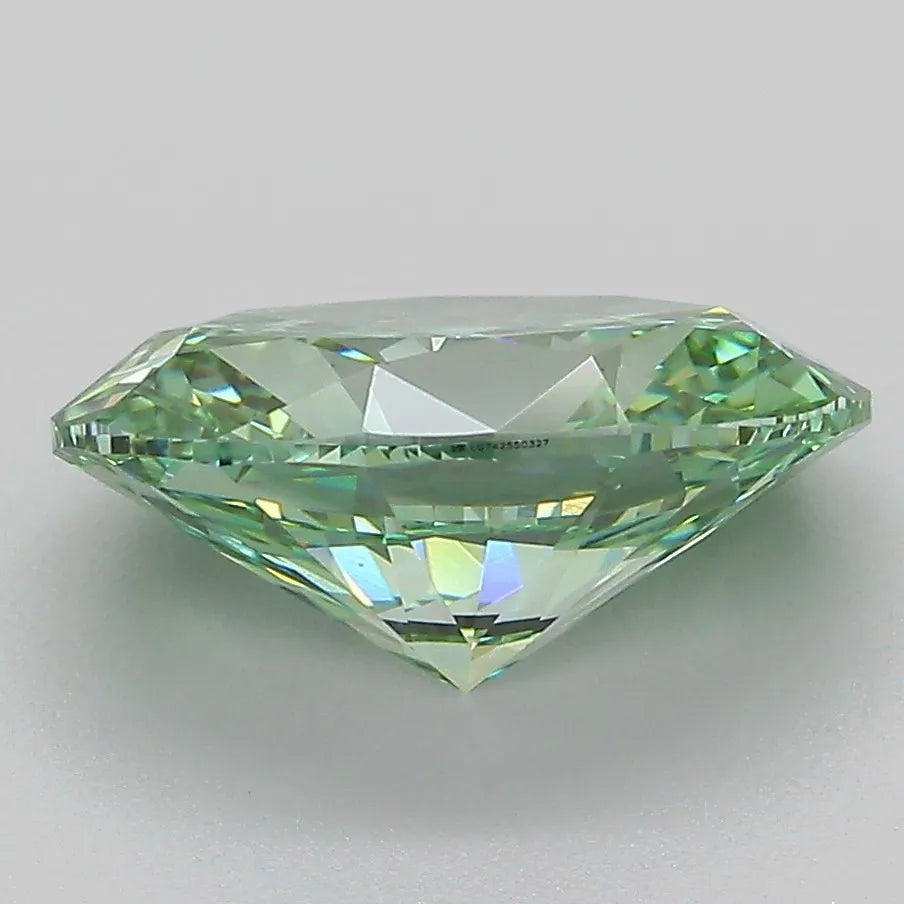 3.25ct Oval Lab Grown Diamond (Colour Fancy Vivid Green, Clarity VS1, IGI Certified)