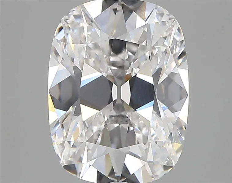 3.28ct Cushion modified Lab Grown Diamond (Colour E, Clarity VVS2, IGI Certified)