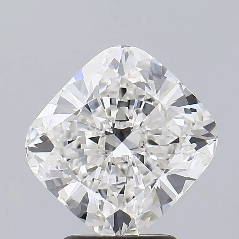 3.31ct Cushion brilliant Lab Grown Diamond (Colour G, Clarity VVS2, IGI Certified)