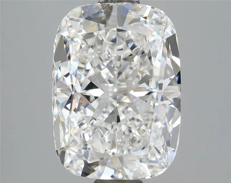 3.31ct Cushion modified Lab Grown Diamond (Colour E, Clarity VS1, IGI Certified)