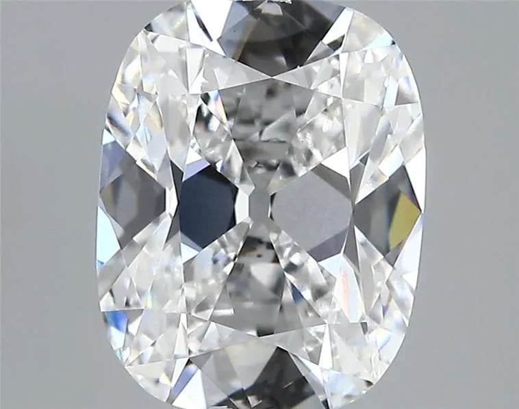 3.32ct Cushion modified Lab Grown Diamond (Colour D, Clarity VVS2, IGI Certified)