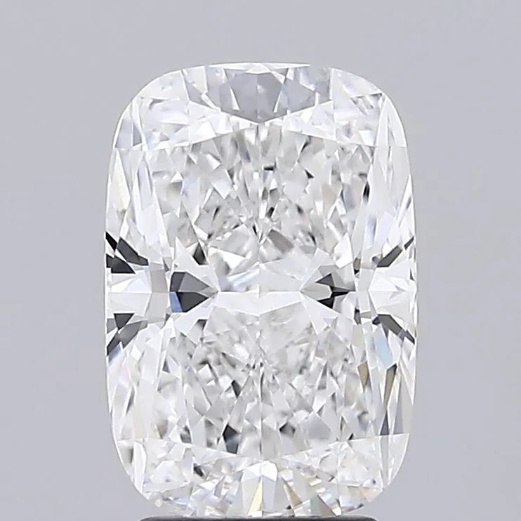 3.32ct Cushion modified Lab Grown Diamond (Colour E, Clarity VVS2, IGI Certified)