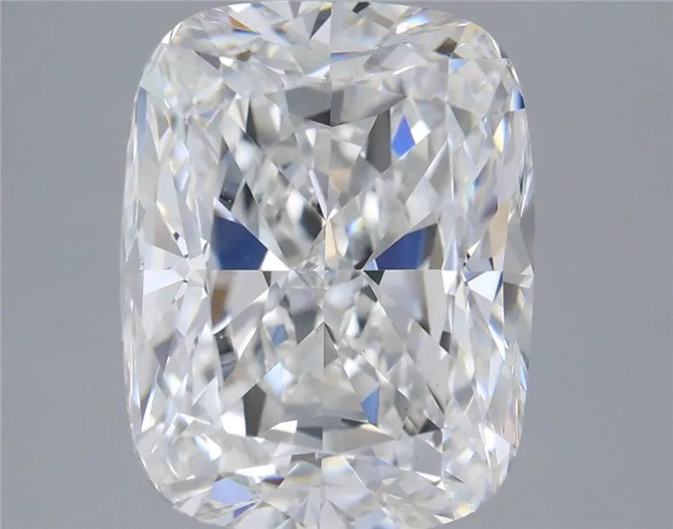 3.39ct Cushion modified Lab Grown Diamond (Colour E, Clarity VS1, IGI Certified)