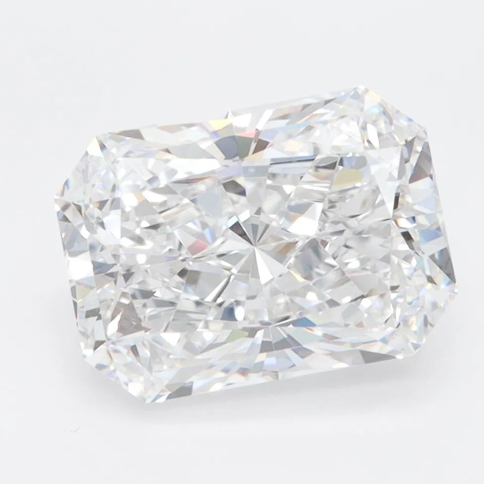 3.42ct Radiant Lab Grown Diamond (Colour D, Clarity VVS1, IGI Certified)