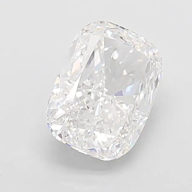 3.51ct Cushion modified Lab Grown Diamond (Colour D, Clarity VVS1, IGI Certified)