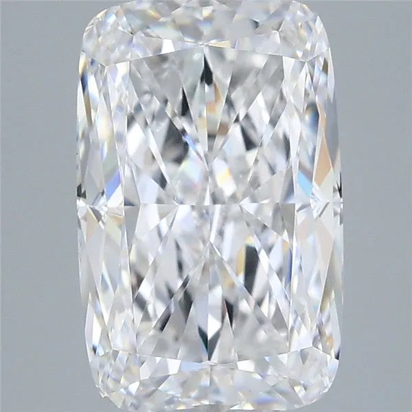 3.51ct Cushion modified Lab Grown Diamond (Colour D, Clarity VVS2, IGI Certified)
