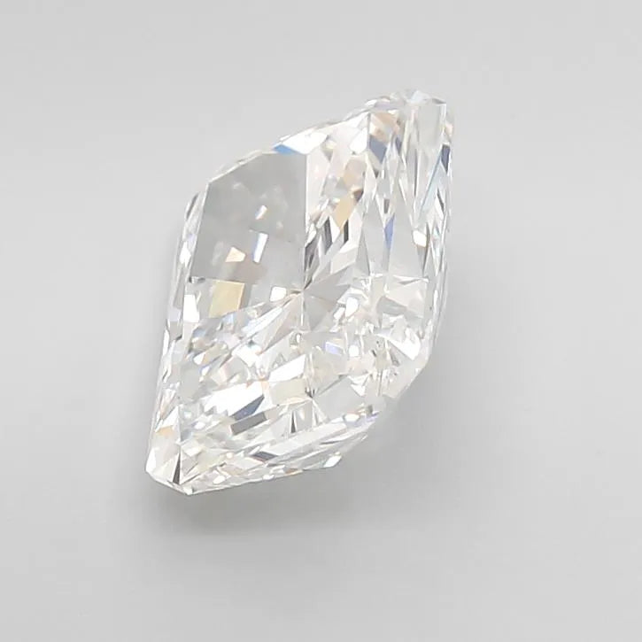 3.51ct Radiant Lab Grown Diamond (Colour E, Clarity VS1, IGI Certified)