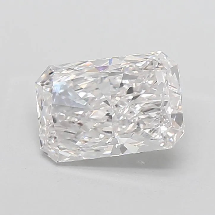 3.51ct Radiant Lab Grown Diamond (Colour F, Clarity VVS1, IGI Certified)