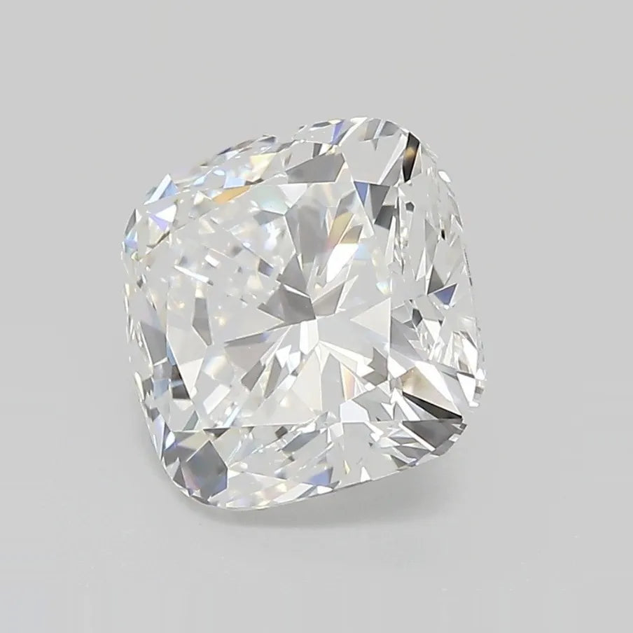 3.52ct Cushion modified Lab Grown Diamond (Colour E, Clarity VVS2, IGI Certified)