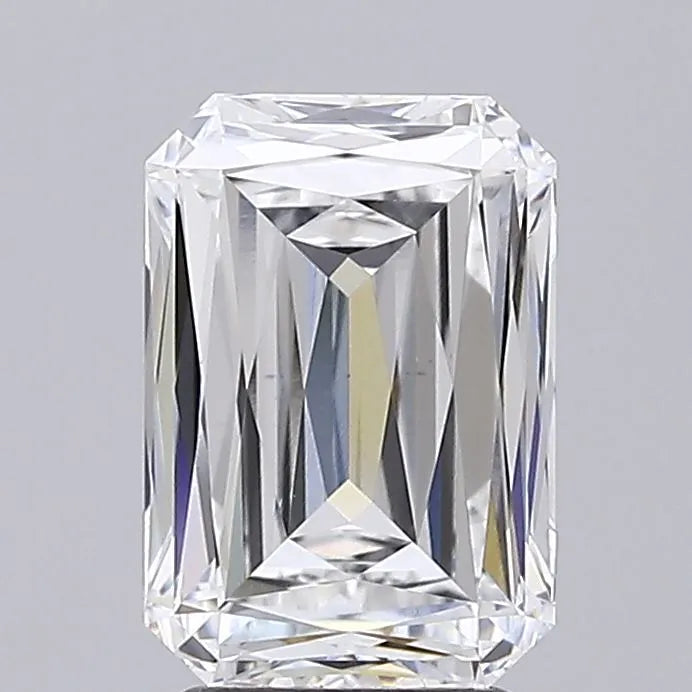 3.52ct Radiant Lab Grown Diamond (Colour E, Clarity VS1, IGI Certified)