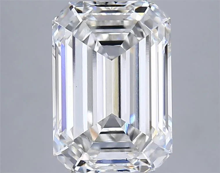 3.54ct Emerald Lab Grown Diamond (Colour F, Clarity VS1, IGI Certified)