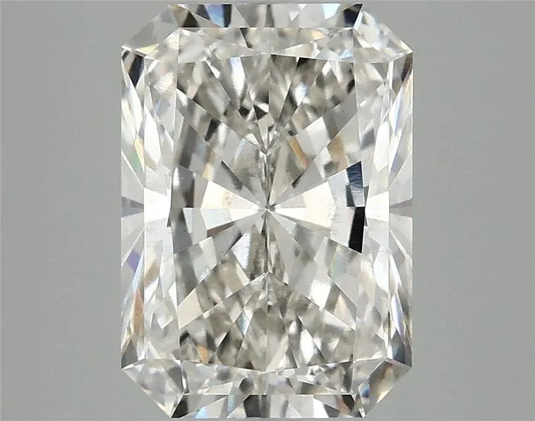 3.55ct Radiant Lab Grown Diamond (Colour G, Clarity VS2, IGI Certified)