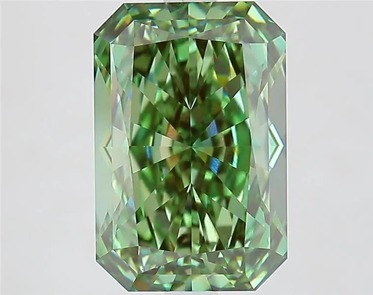 3.57ct Radiant Lab Grown Diamond (Colour Fancy Vivid Green, Clarity VVS2, IGI Certified)