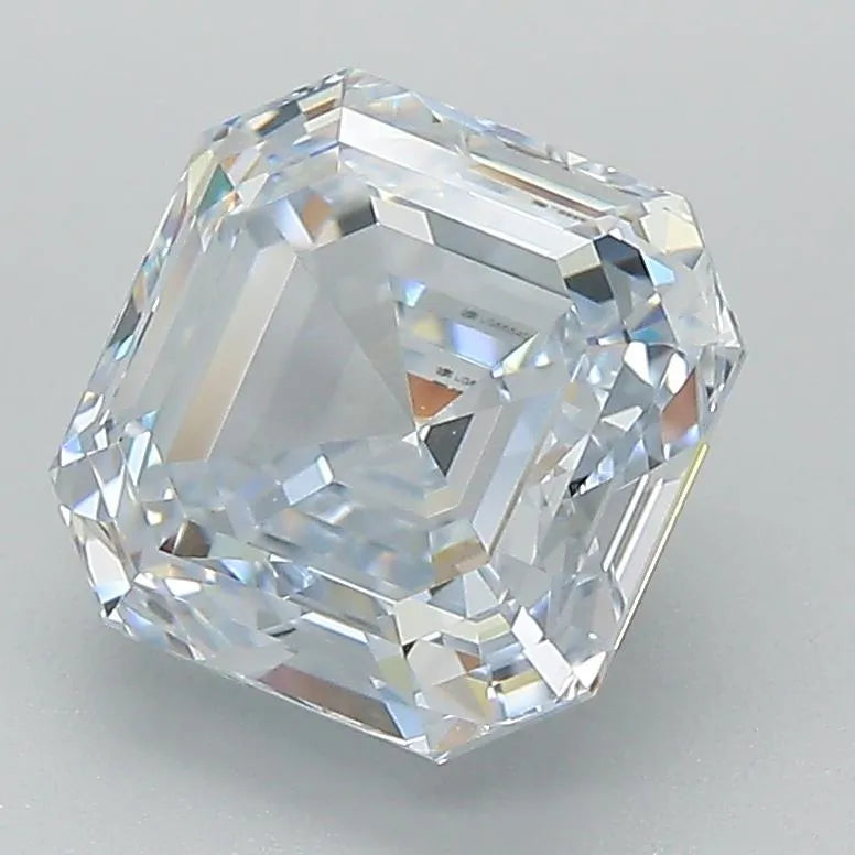 3.57ct Square emerald Lab Grown Diamond (Colour G, Clarity VVS1, Cut VG, IGI Certified)