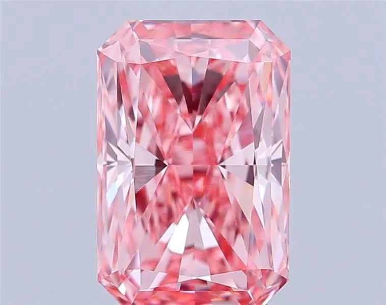 3.61ct Radiant Lab Grown Diamond (Colour Fancy Vivid Pink, Clarity VVS2, IGI Certified)