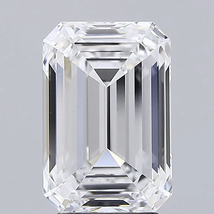 3.66ct Emerald Lab Grown Diamond (Colour E, Clarity VS1, GIA Certified)