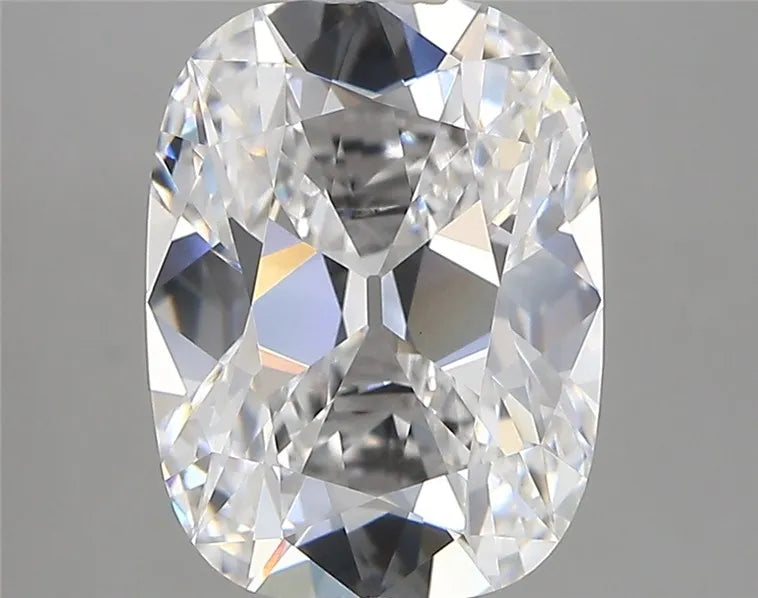 3.73ct Cushion modified Lab Grown Diamond (Colour E, Clarity VVS2, IGI Certified)