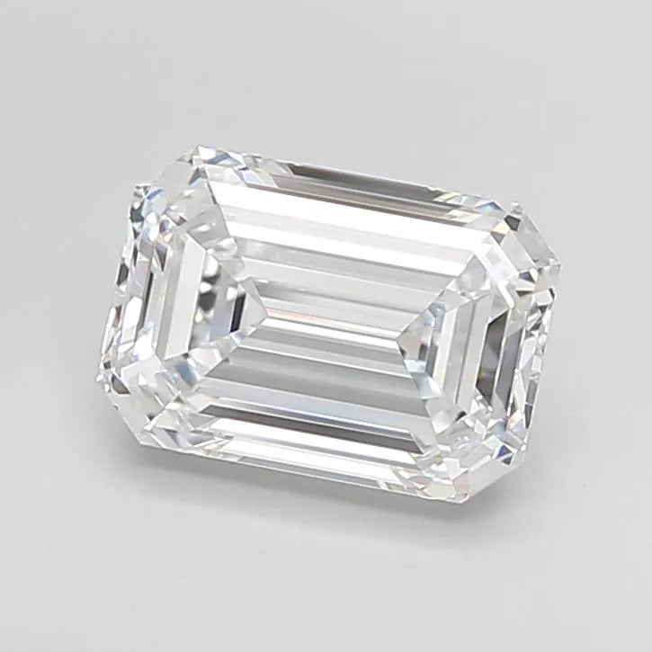 3.75ct Emerald Lab Grown Diamond (Colour E, Clarity VVS1, Cut EX, IGI Certified)