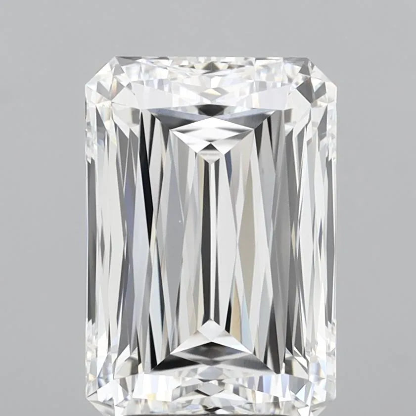 3.75ct Radiant Lab Grown Diamond (Colour E, Clarity VVS2, IGI Certified)