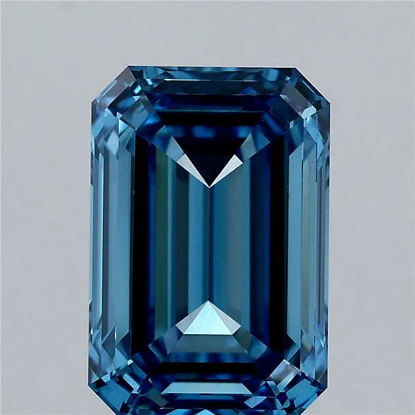 3.77ct Emerald Lab Grown Diamond (Colour Fancy Vivid Blue, Clarity VS1, IGI Certified)
