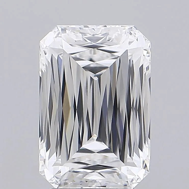3.77ct Radiant Lab Grown Diamond (Colour D, Clarity VVS2, IGI Certified)