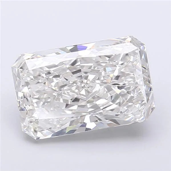 3.84ct Radiant Lab Grown Diamond (Colour E, Clarity VS1, IGI Certified)