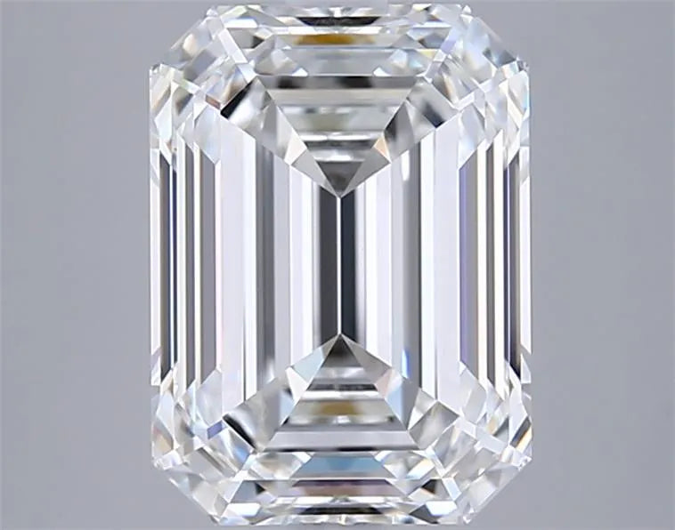 3.85ct Emerald Lab Grown Diamond (Colour F, Clarity VVS2, GIA Certified)
