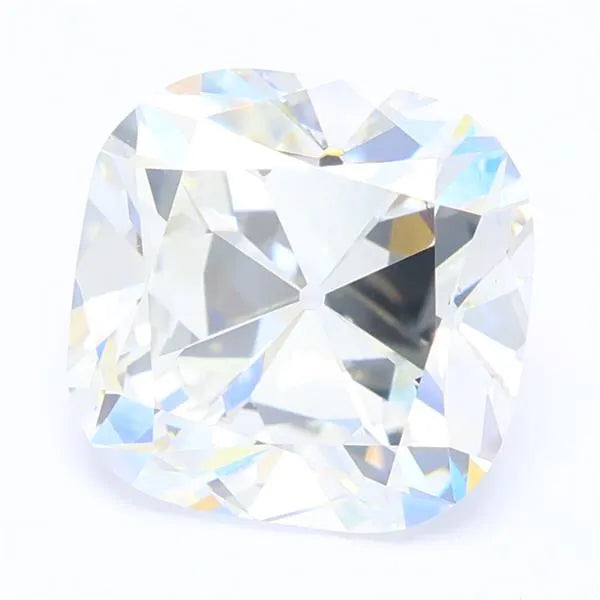 3.90ct Cushion modified Lab Grown Diamond (Colour E, Clarity VVS2, IGI Certified)