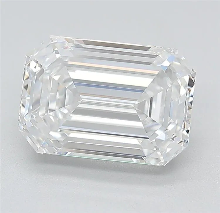 3.90ct Emerald Lab Grown Diamond (Colour D, Clarity IF, Cut EX, IGI Certified)